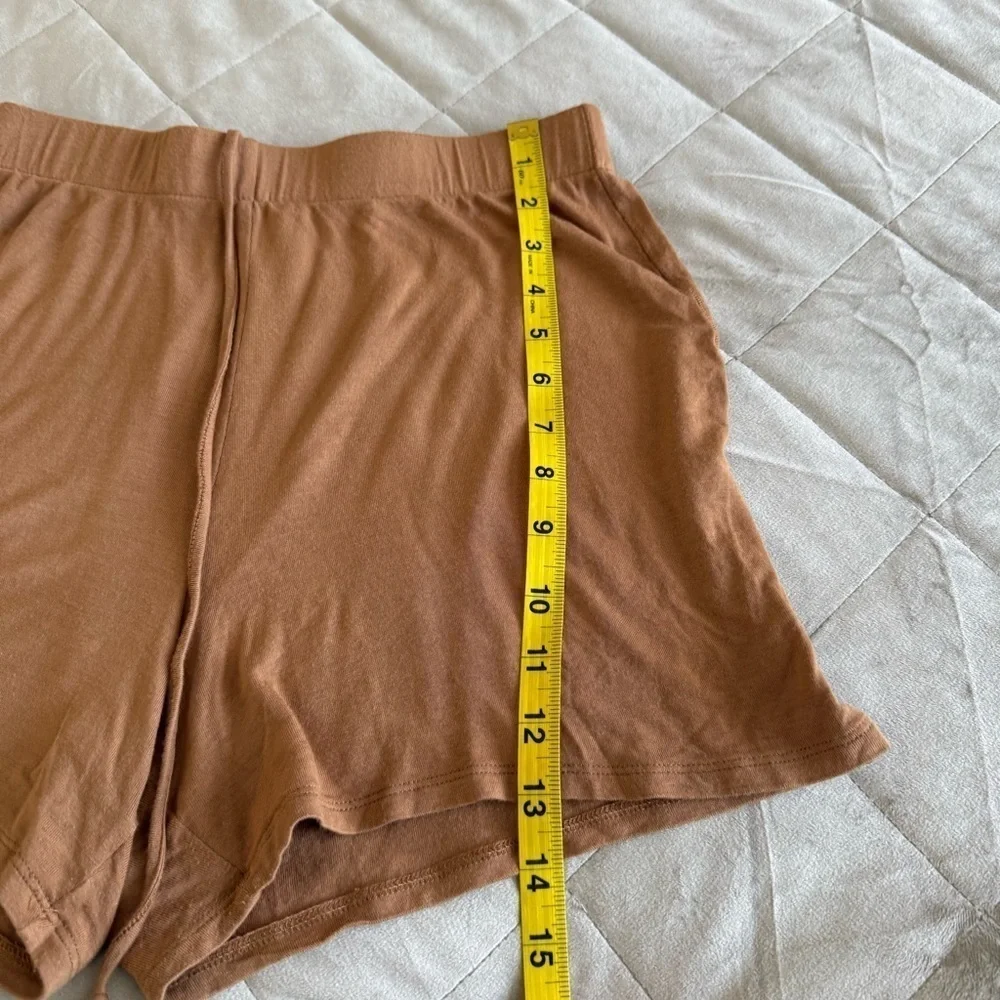 SKIMS SLEEP SHORT Camel Women’s Size Small